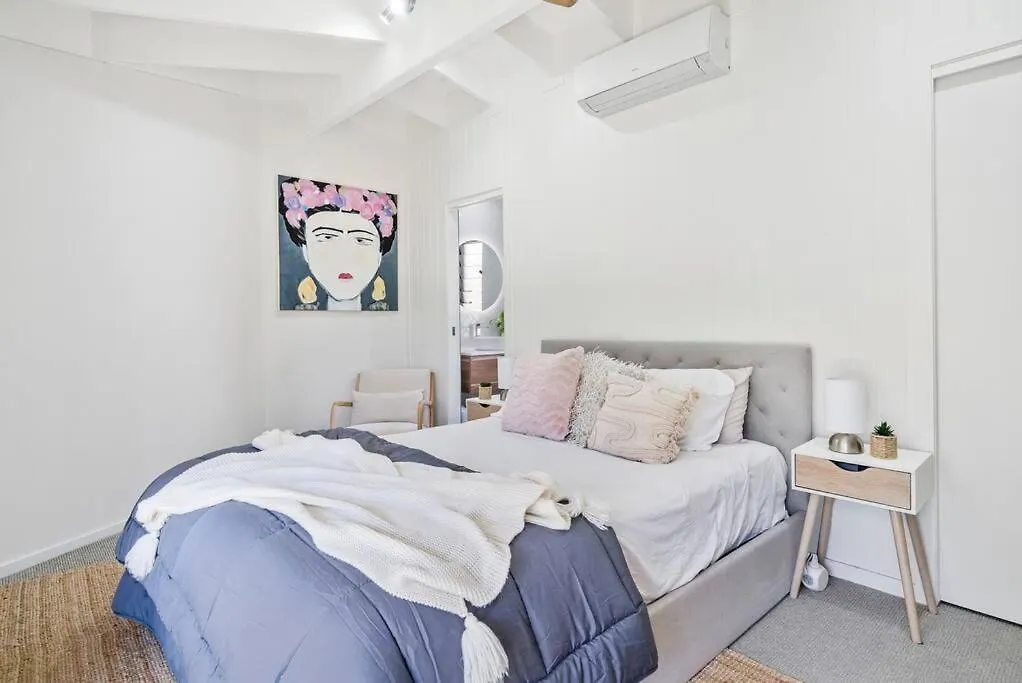 Elite Holiday Homes Coobowie Waters Gold Coast