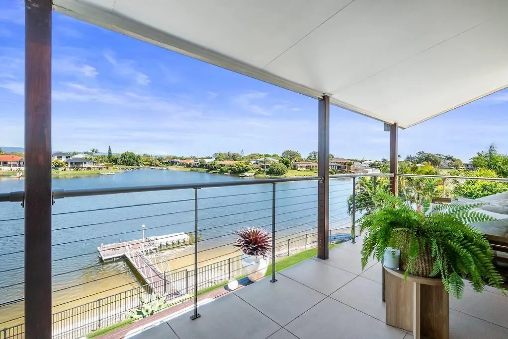 Elite Holiday Homes Coobowie Waters Gold Coast