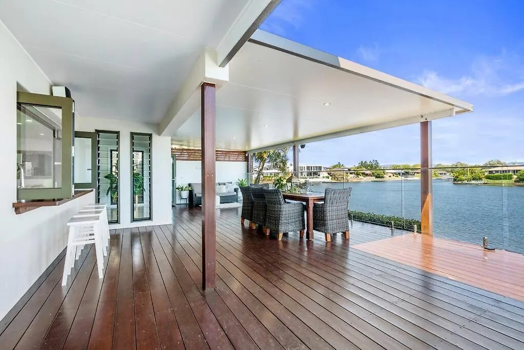 Elite Holiday Homes Coobowie Waters Gold Coast